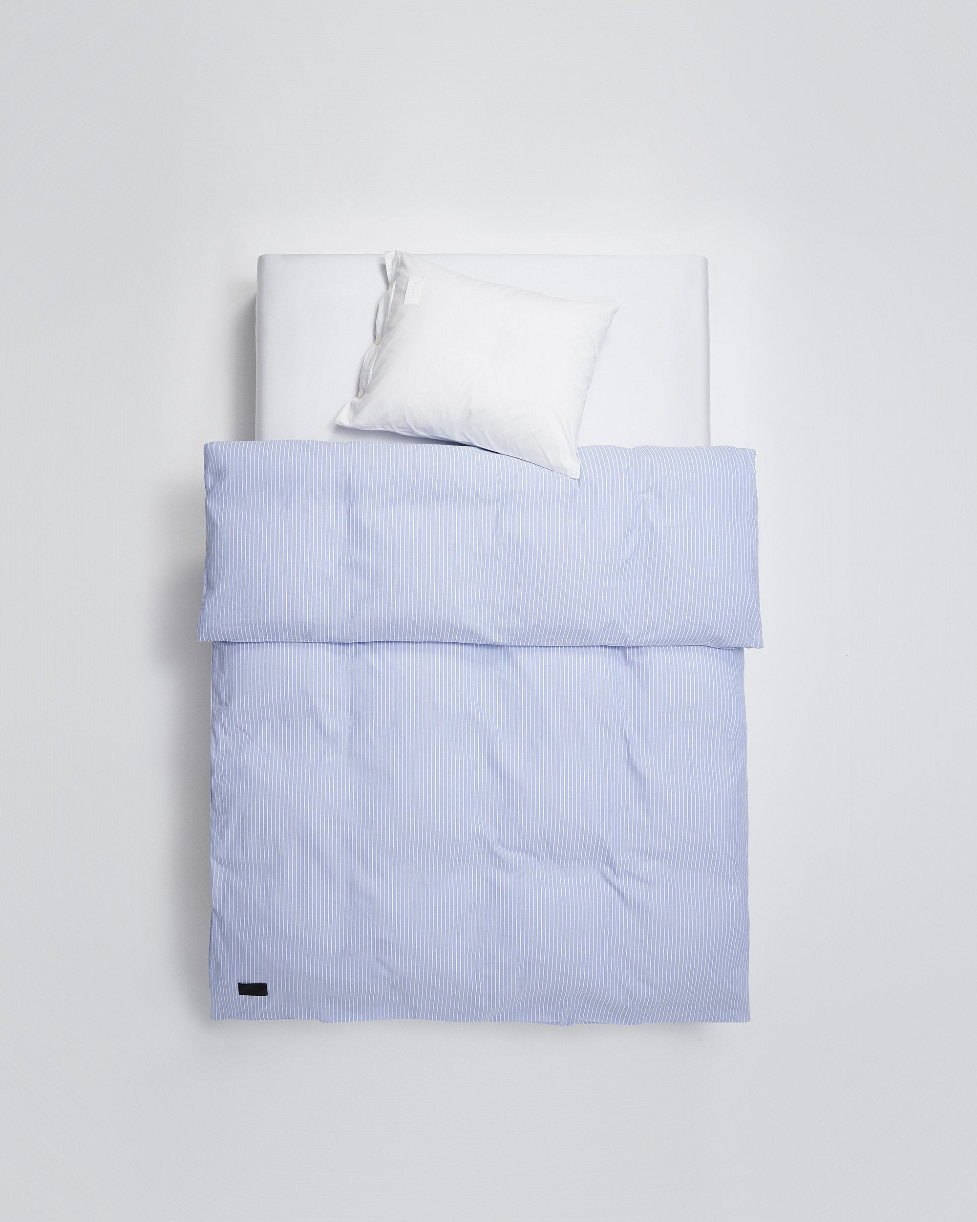 Wall Street duvet cover | Stripe light blue Oxford